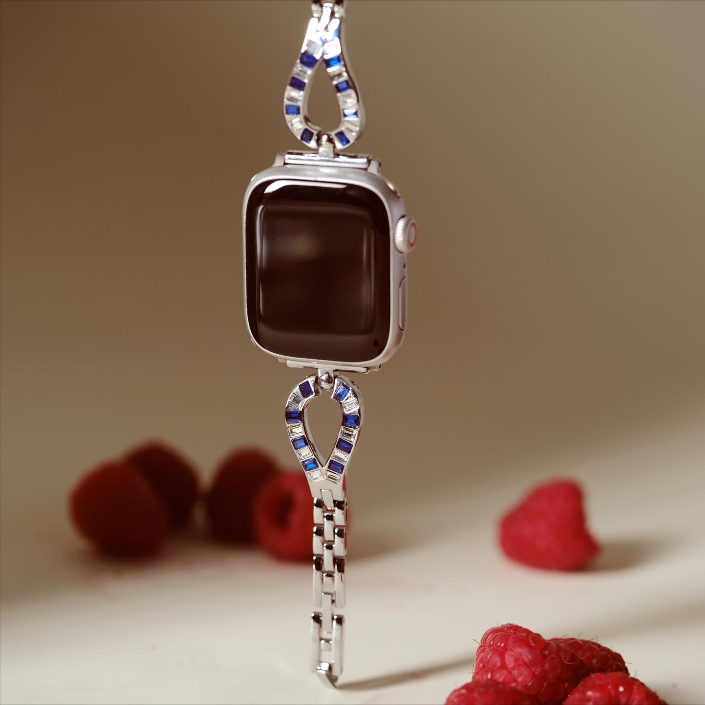 Zirvella™ – Luxuriöses, schmales Zirkon-Uhrenarmband