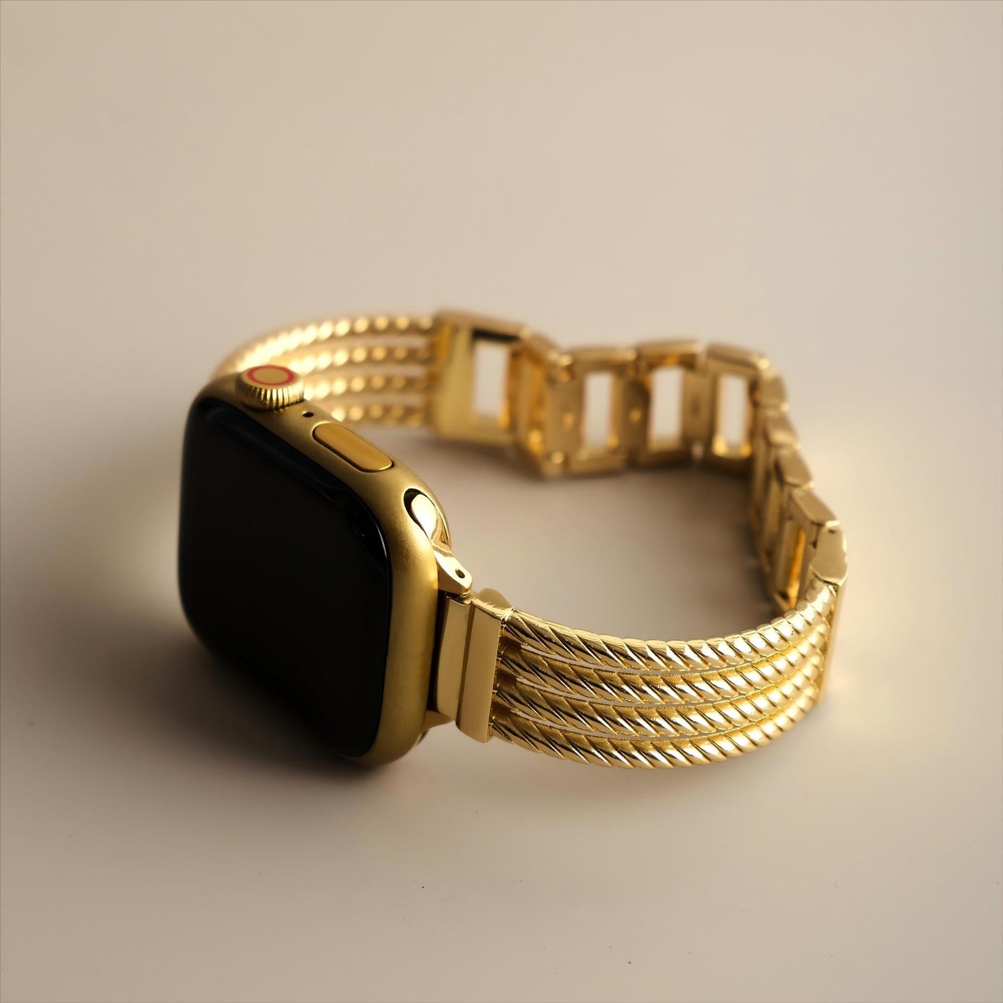 Beamora™ – Sculpted Beam Metal Watch Band