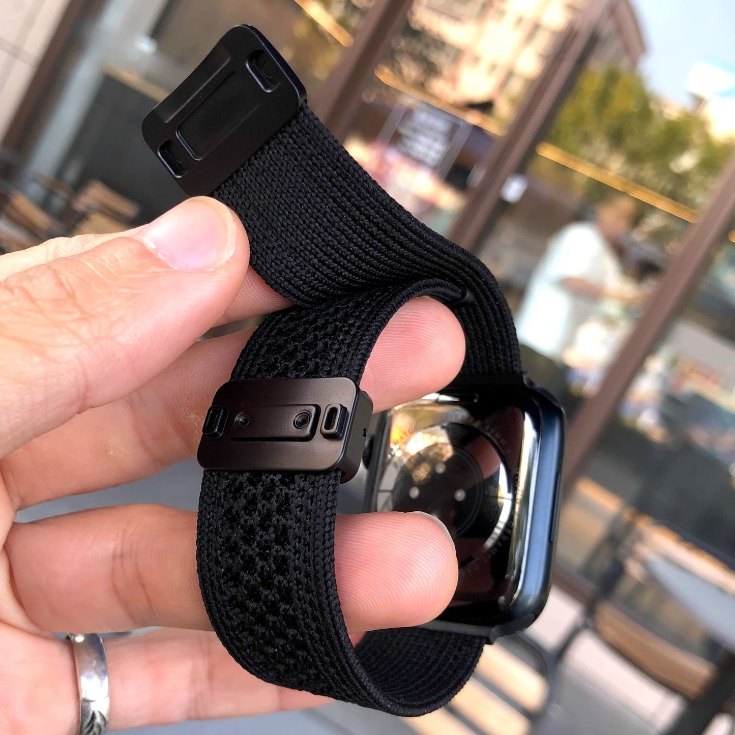 Kairo™ – Woven Mesh Nylon Magnetic Watch Strap For Apple Watch
