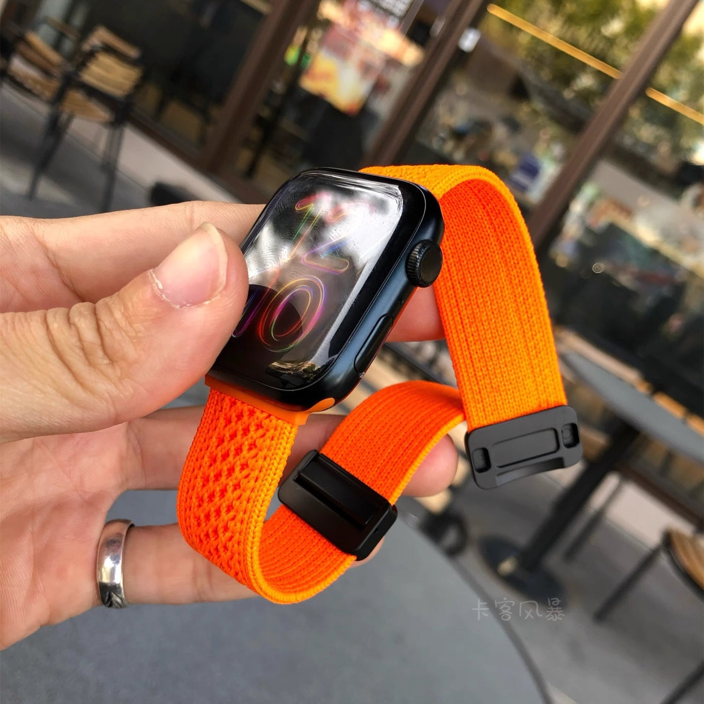 Kairo™ – Woven Mesh Nylon Magnetic Watch Strap For Apple Watch