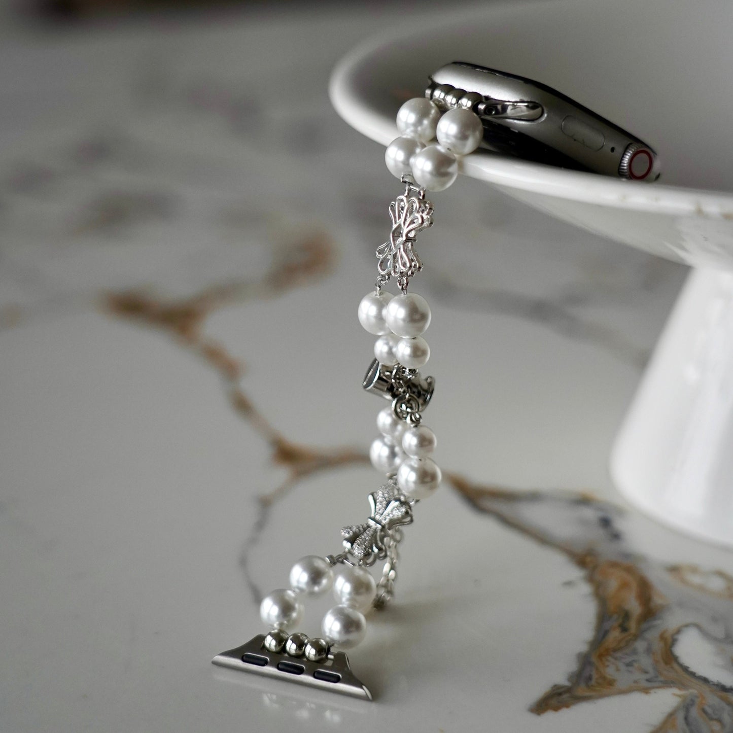 Sparklelle™ – Perlmuttglitzerndes Uhrenarmband