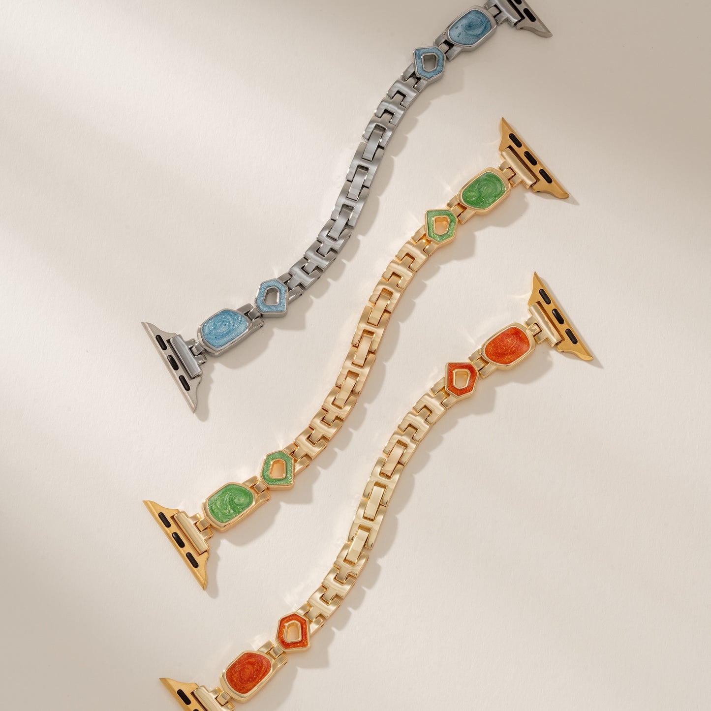 Geoenamel™ – Emaillierung eines schmalen Geo-Metallarmbands