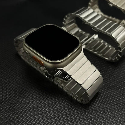 Titanium™ – Titanium Band for Apple Watch